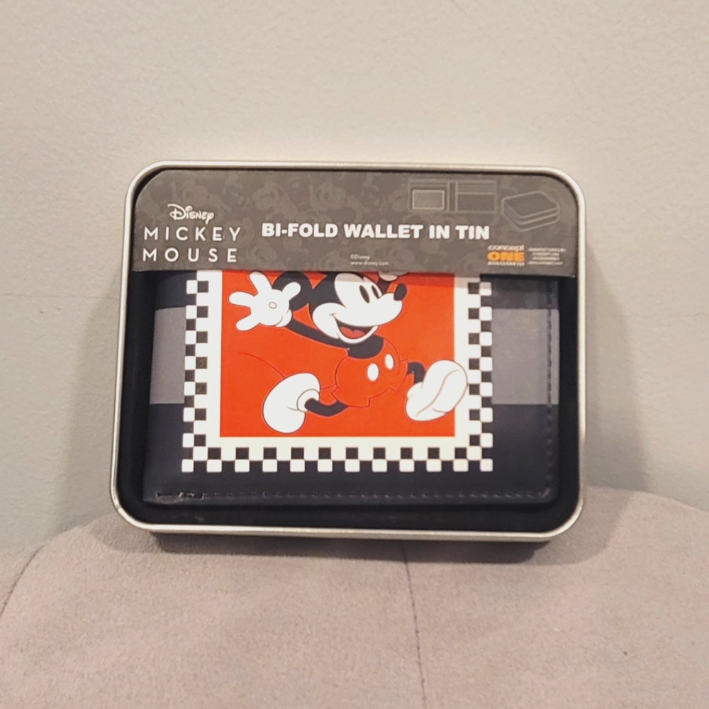 Disney Mickey Mouse Wallet